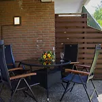 Inselblume 15 - Mit Garten, In Absoluter Ruhe Neue Tiefe Fehmarn