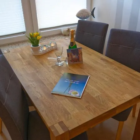 Сasa de vacaciones Inselblume 15 - Mit Garten, In Absoluter Ruhe Neue Tiefe Fehmarn
